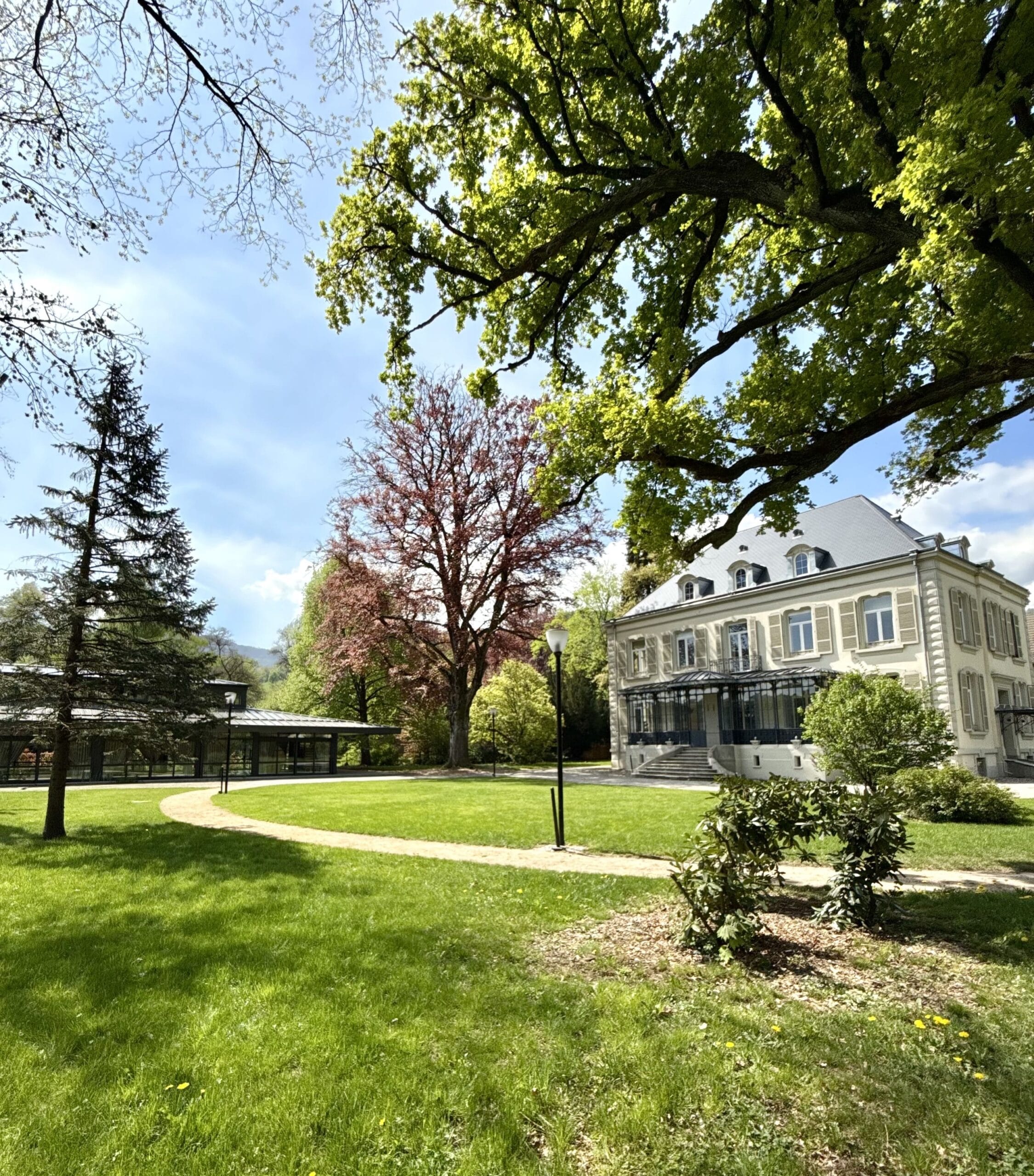 [Image de Villa luxueuse en pleine nature]